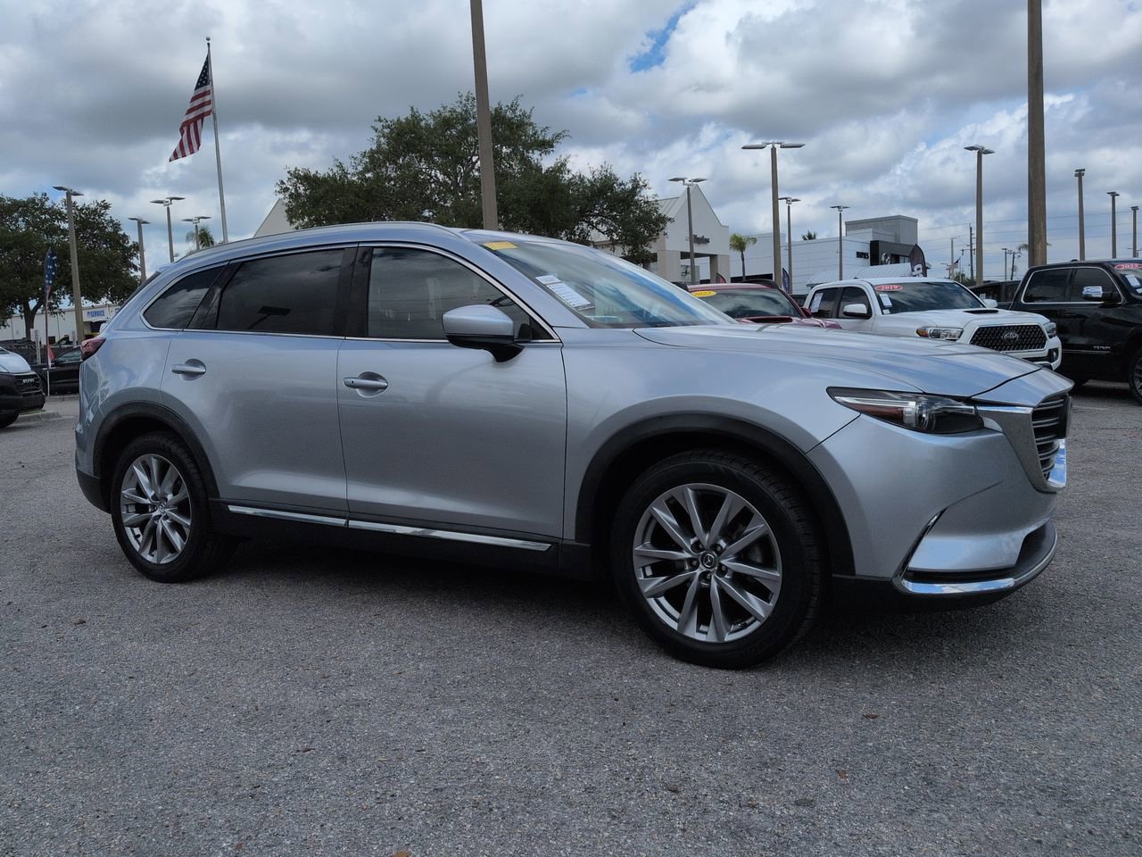 Used 2017 MAZDA CX-9 Grand Touring image 2