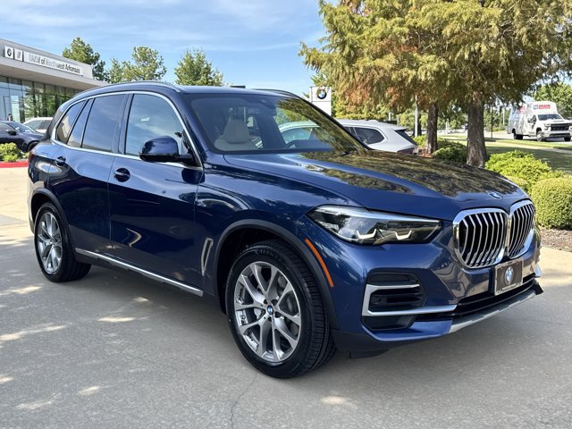 Used 2022 BMW X5 xDrive40i w/ Premium Package AWD/4WD image 9