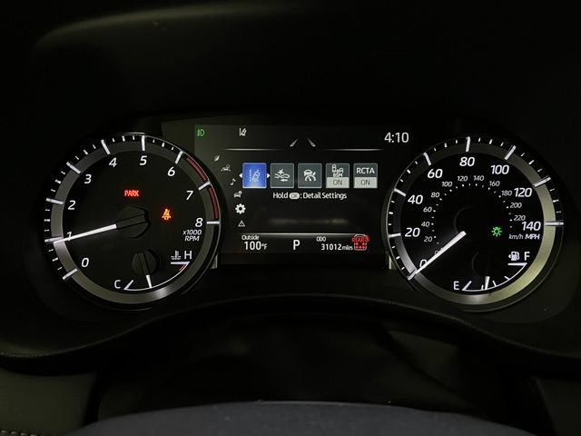 Used 2024 Toyota Highlander XLE AWD/4WD image 18