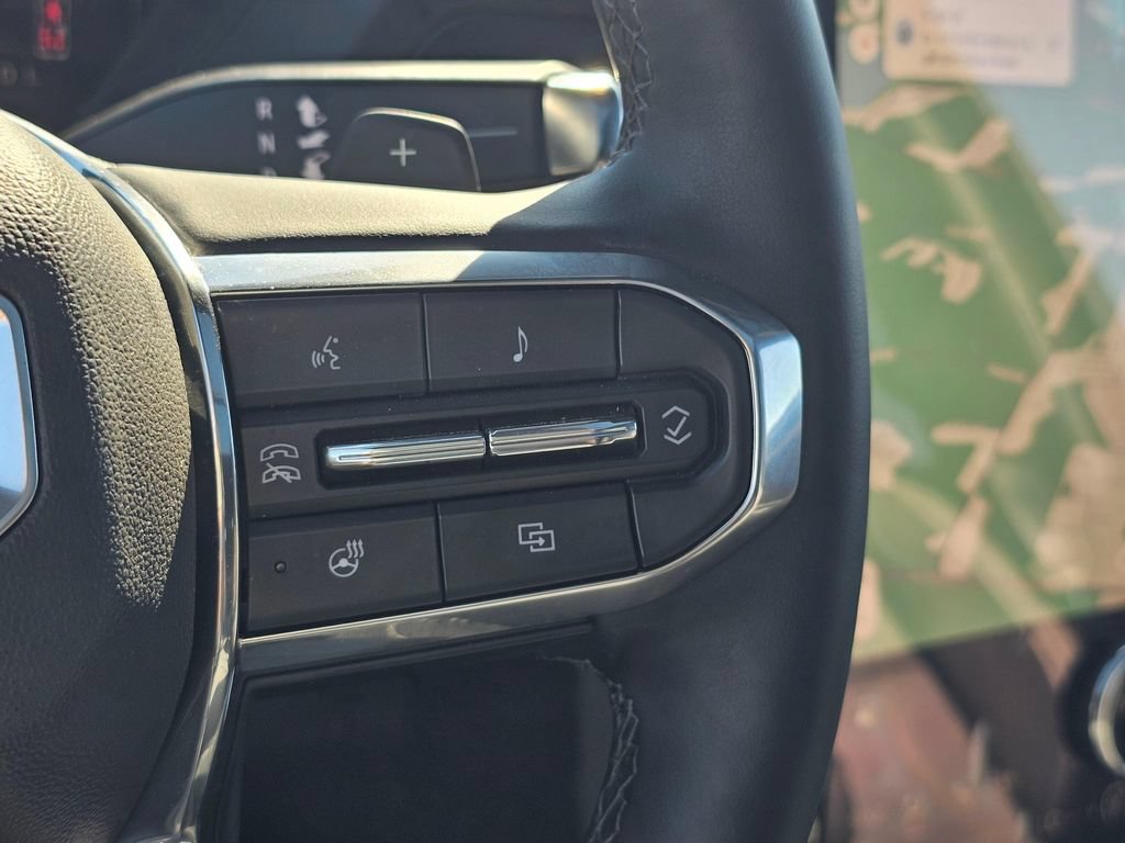 Used 2026 GMC Yukon XL Denali w/ Sun & Power Step Package AWD/4WD image 29