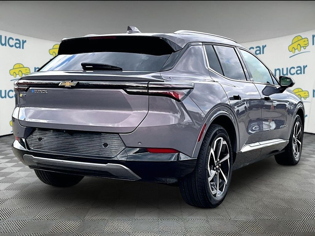 Used 2024 Chevrolet Equinox EV LT FWD image 6