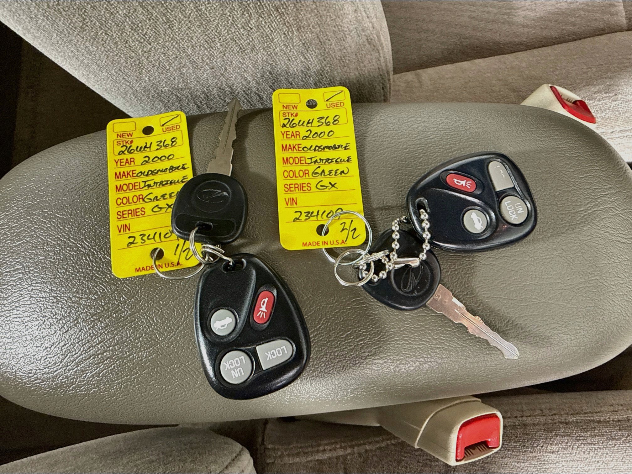 Used 2000 Oldsmobile Intrigue GX FWD image 33
