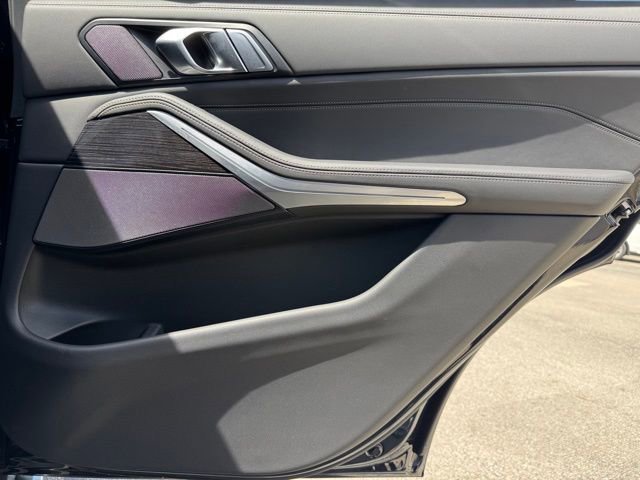Certified 2026 BMW X7 xDrive40i image 32