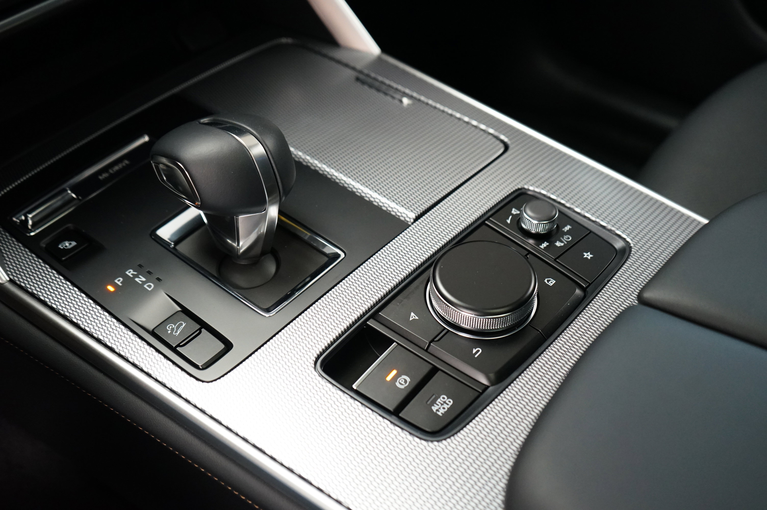 New 2025 MAZDA CX-70 Plug-In Hybrid w/ Premium Pkg image 21