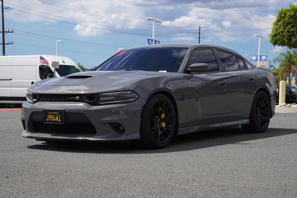 Used 2019 Dodge Charger Scat Pack w/ Dynamics Package RWD image 2