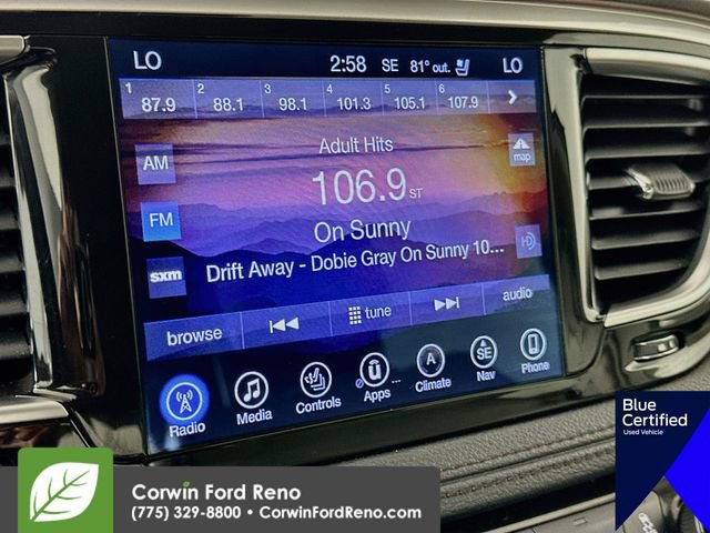 Used 2017 Chrysler Pacifica Limited FWD image 19