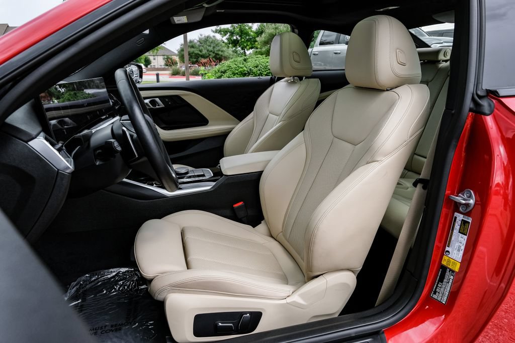 Used 2024 BMW 230i Coupe w/ Premium Package RWD image 31