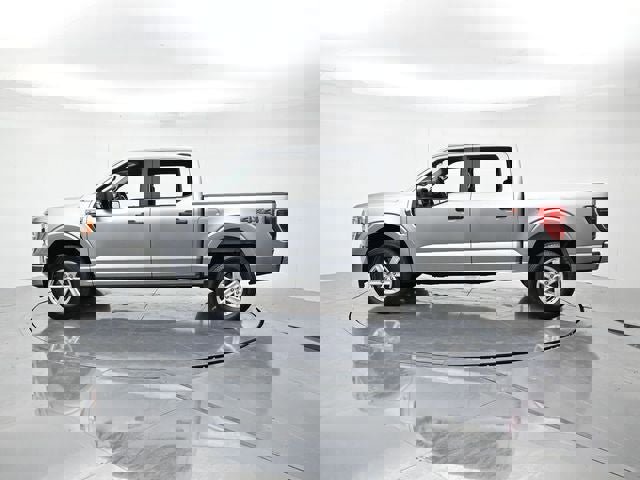 Used 2021 Ford F150 XLT image 12