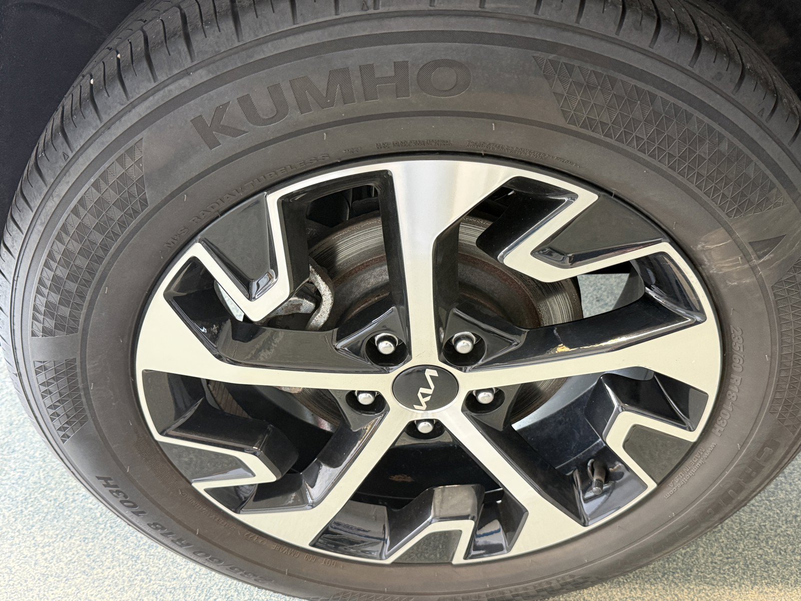 Used 2023 Kia Sportage EX FWD image 25