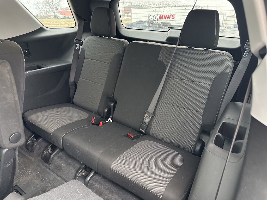 Used 2018 Chevrolet Traverse LT image 14