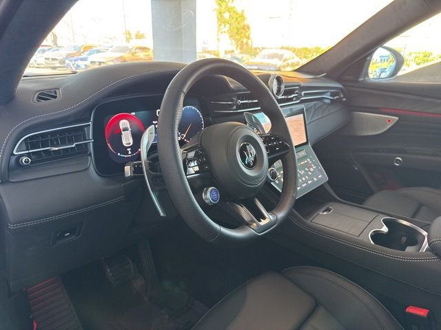 New 2025 Maserati Grecale Modena image 11