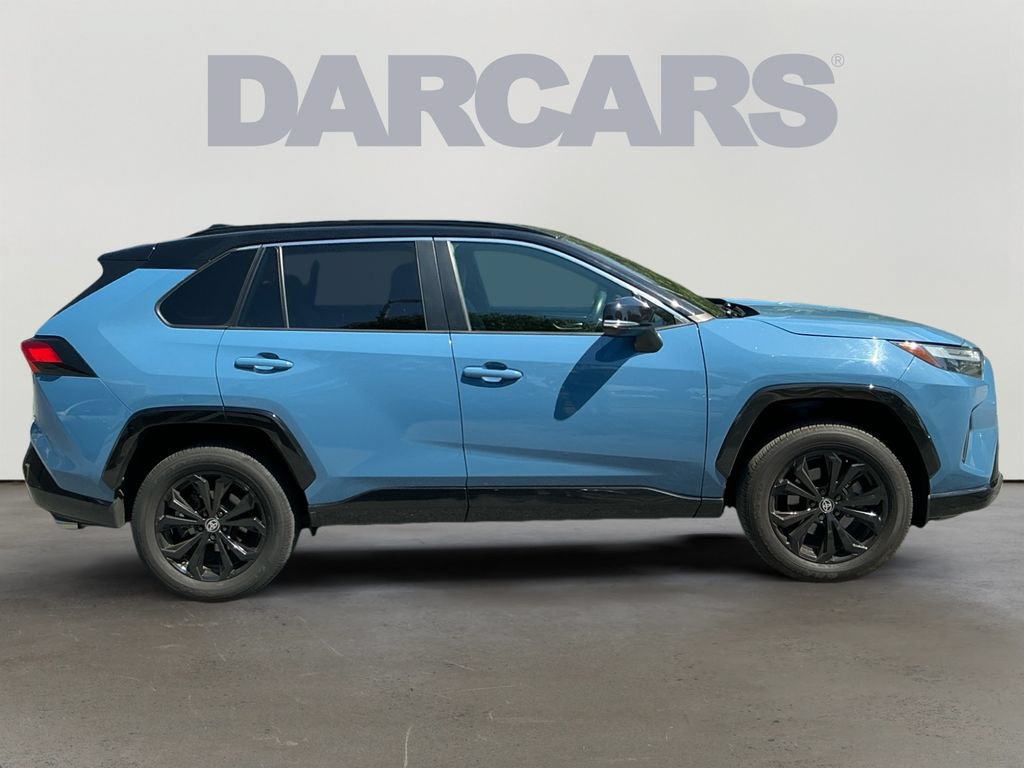 Used 2022 Toyota RAV4 XSE w/ XSE Grade Weather Package AWD/4WD image 8
