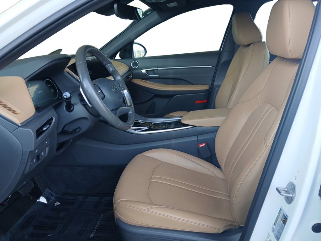 Certified 2023 Hyundai Sonata Limited FWD image 9