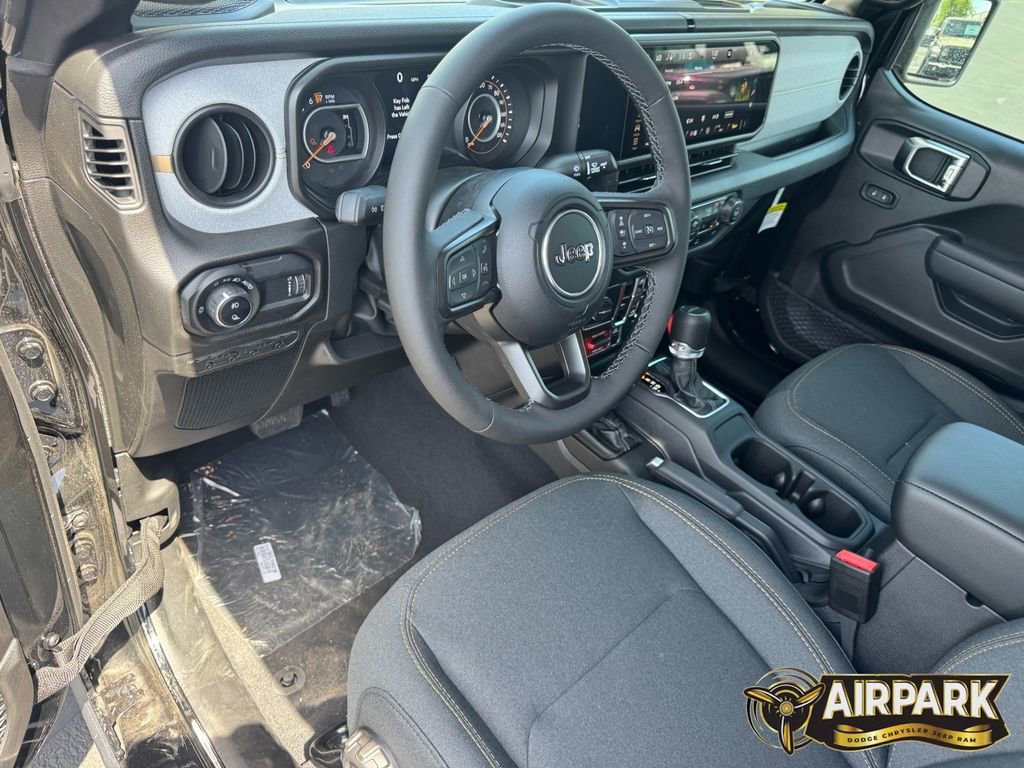 New 2025 Jeep Gladiator Sport AWD/4WD image 10