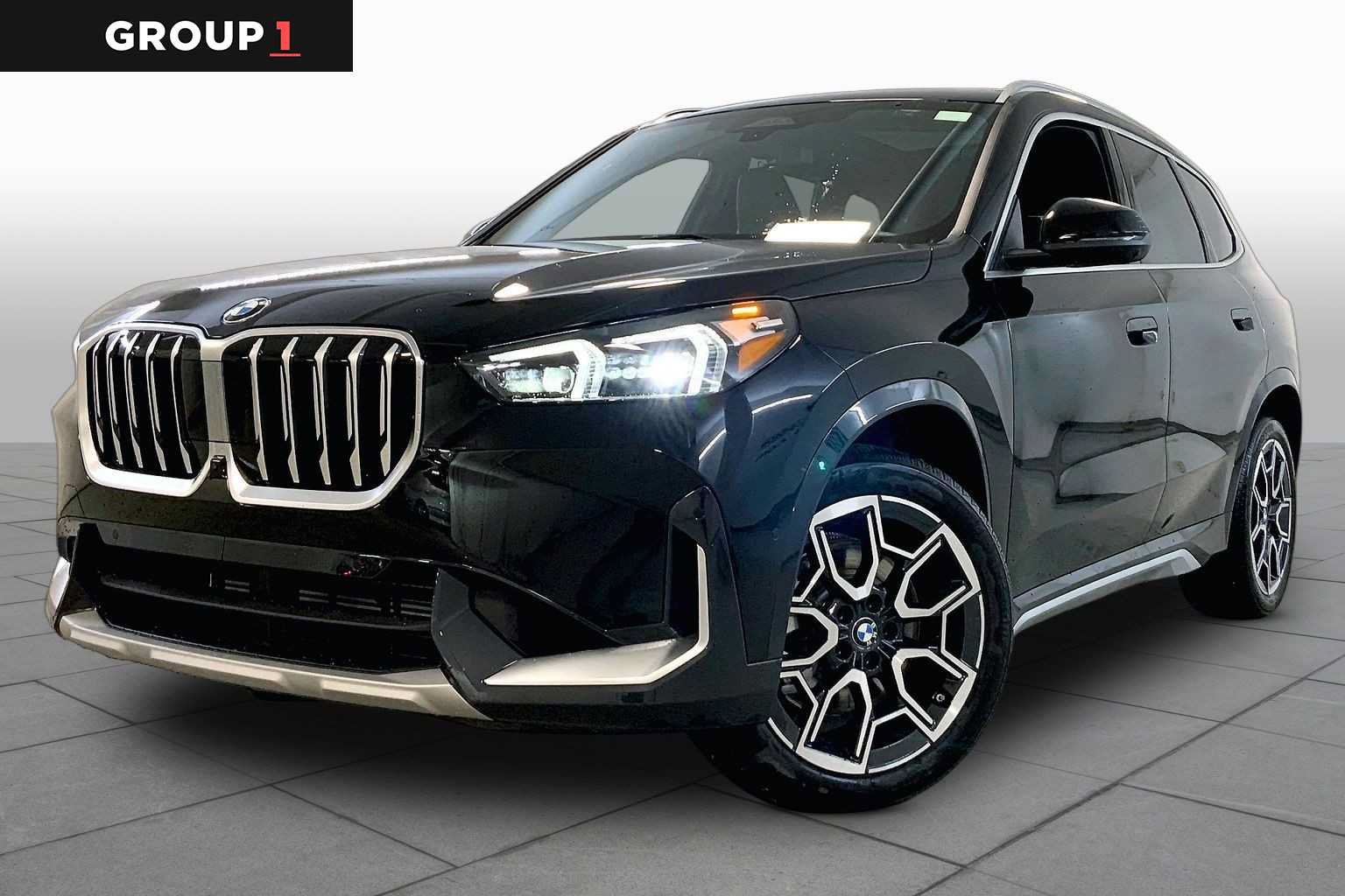New 2026 BMW X1 xDrive28i w/ Technology Package AWD/4WD image 1