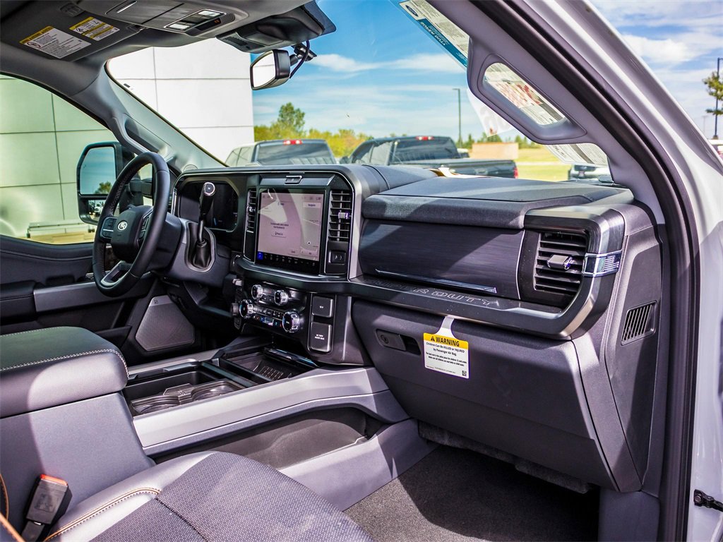 New 2026 Ford F250 Lariat image 15