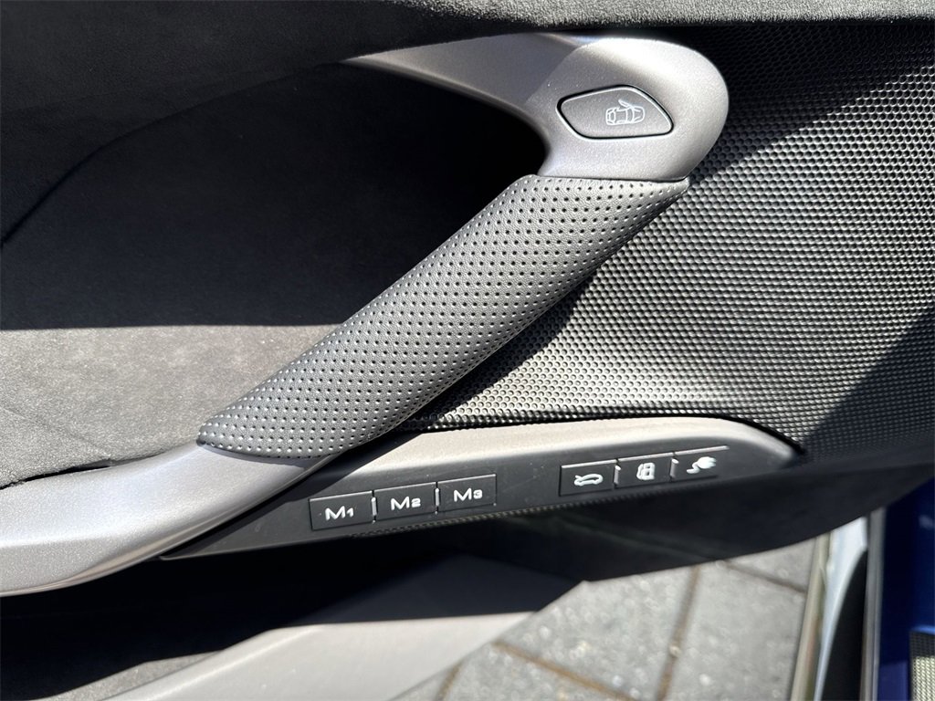 Used 2024 Ferrari 296 GTS image 13