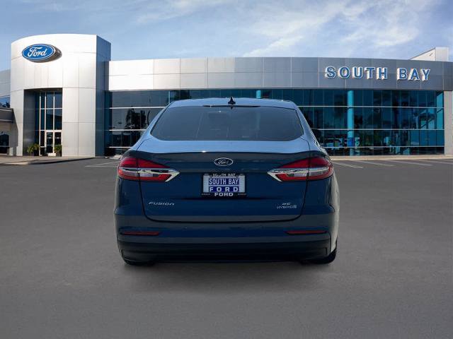 Certified 2019 Ford Fusion SE FWD image 4