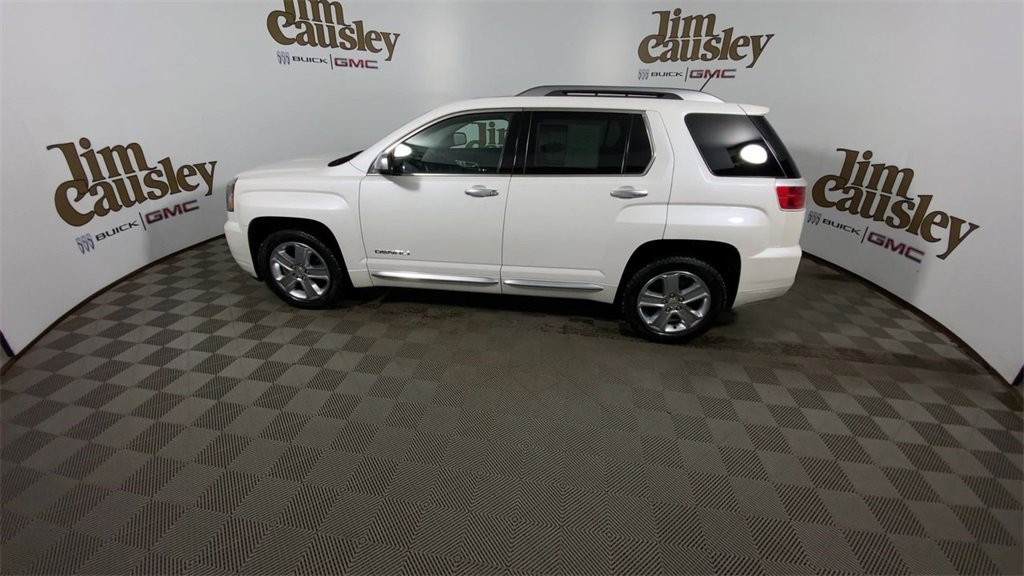 Used 2017 GMC Terrain Denali image 5