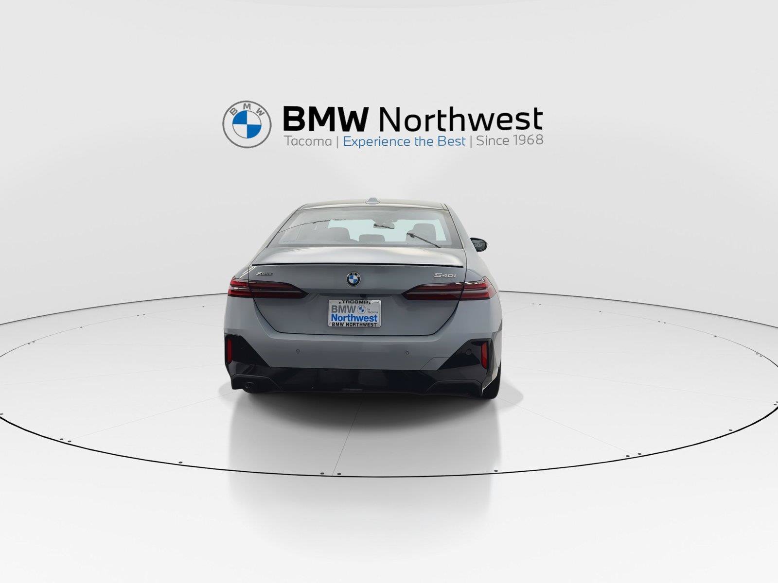 New 2027 BMW 540i xDrive w/ M Sport Package AWD/4WD image 2