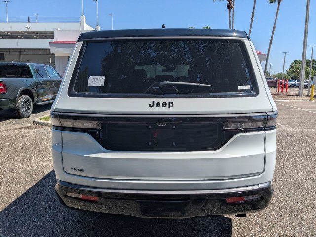 New 2026 Jeep Grand Wagoneer Summit w/ Premium Group III AWD/4WD image 5