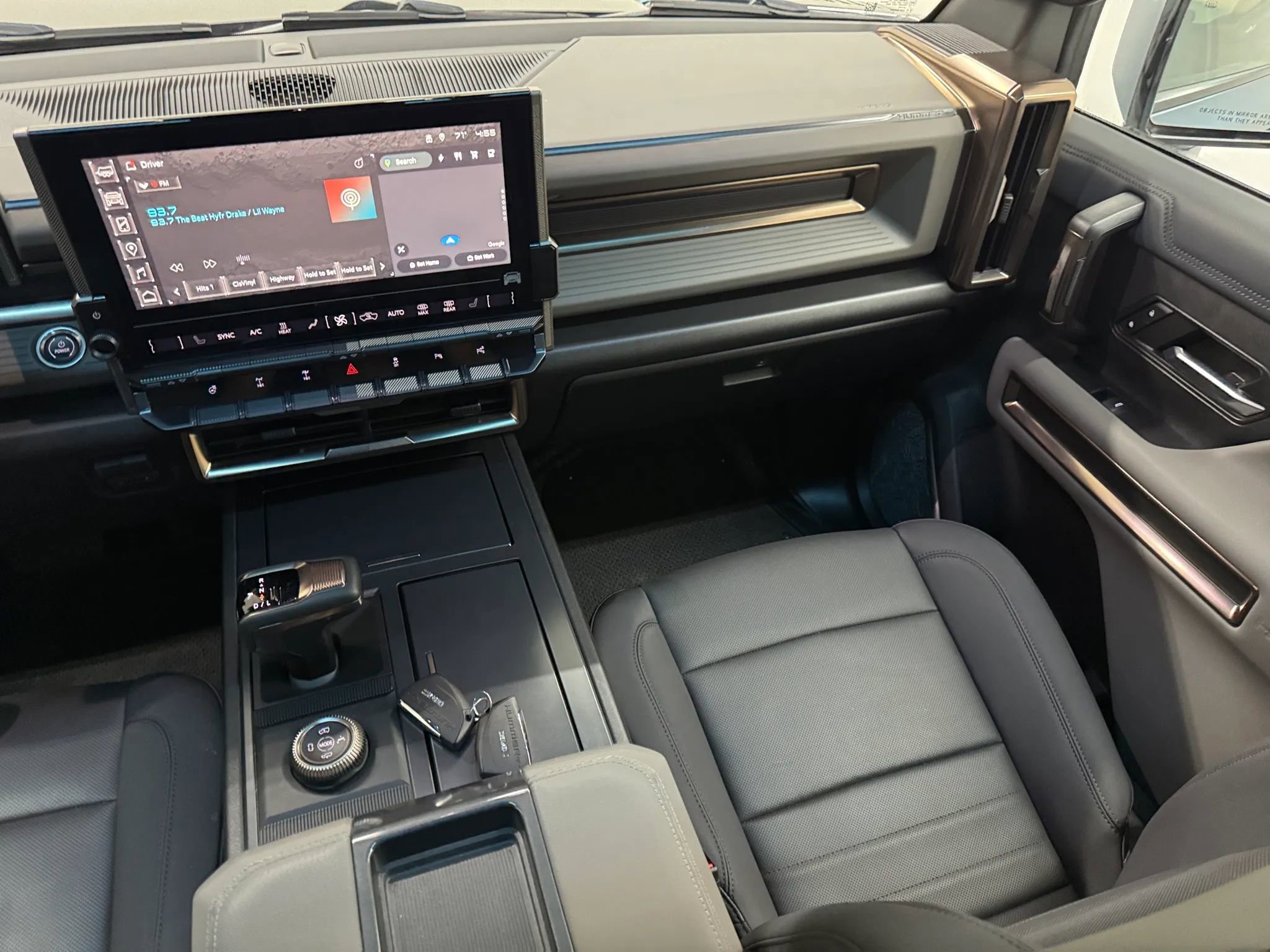 Used 2024 GMC Hummer EV 3X w/ Omega Edition image 32