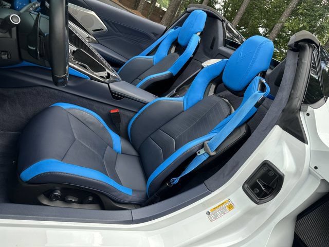Used 2024 Chevrolet Corvette Z06 w/ Z07 Performance Package RWD image 19