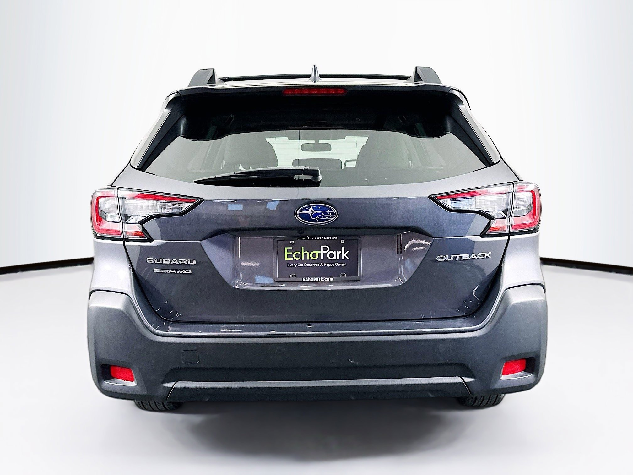 Used 2025 Subaru Outback Premium image 7