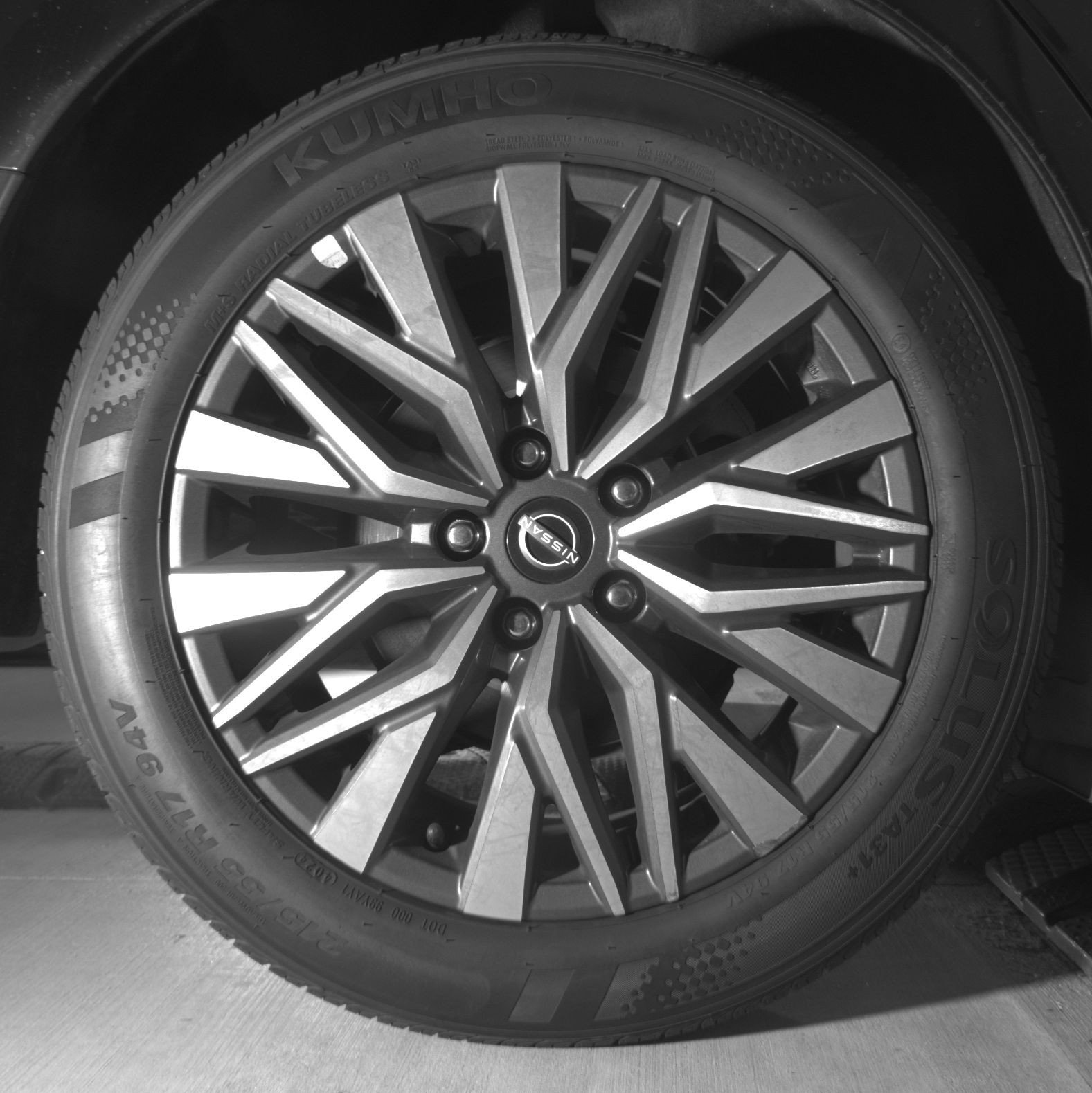 Used 2025 Nissan Altima 2.5 SV image 15