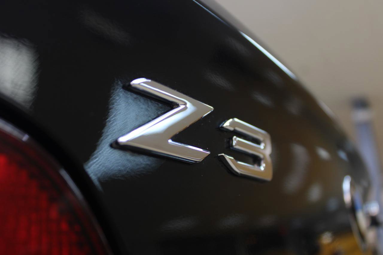 Used 2001 BMW Z3 3.0i image 13