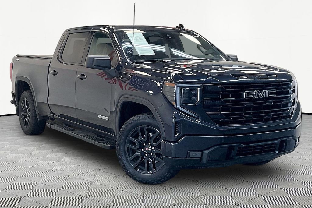 Used 2022 GMC Sierra 1500 Elevation w/ LPO, Elevation Black Package AWD/4WD image 3
