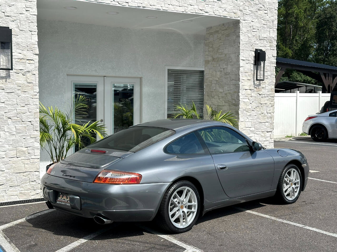 Used 2001 Porsche 911 Carrera image 15