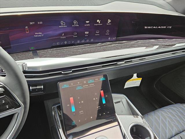 New 2025 Cadillac Escalade IQ Sport 1 w/ Smart Trailering package image 12