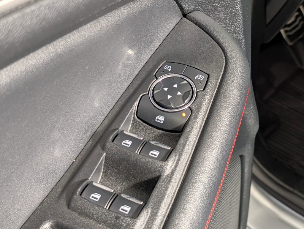 Certified 2024 Ford Edge ST-Line image 27