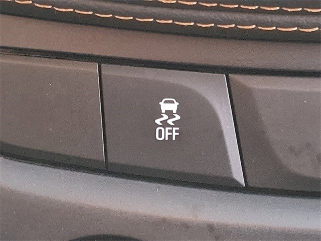 Certified 2020 Chevrolet Trax LS w/ Tint and Cruise Package image 27