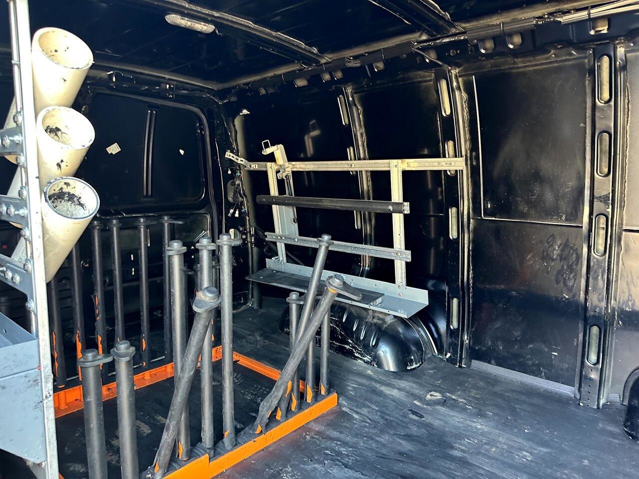 Used 2018 Chevrolet Express 2500 w/ Driver Convenience Package image 26