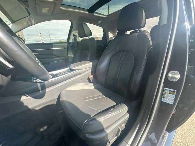 Used 2023 Hyundai Sonata Limited FWD image 13