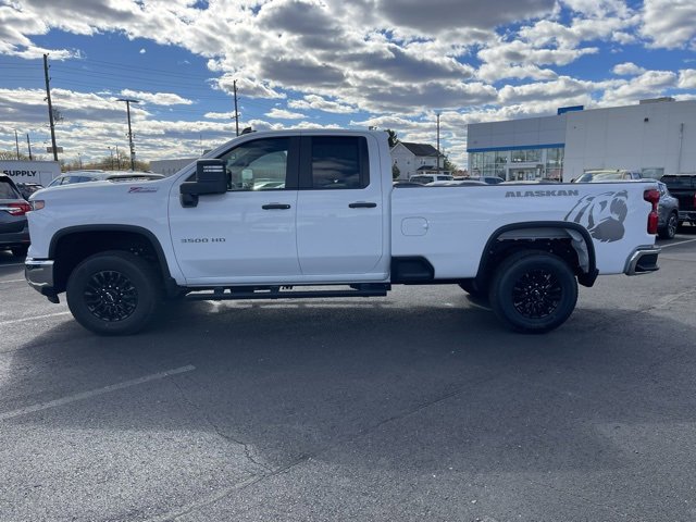 New 2026 Chevrolet Silverado 3500 W/T image 4