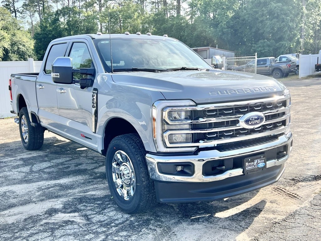 New 2025 Ford F250 King Ranch w/ Chrome Package image 9