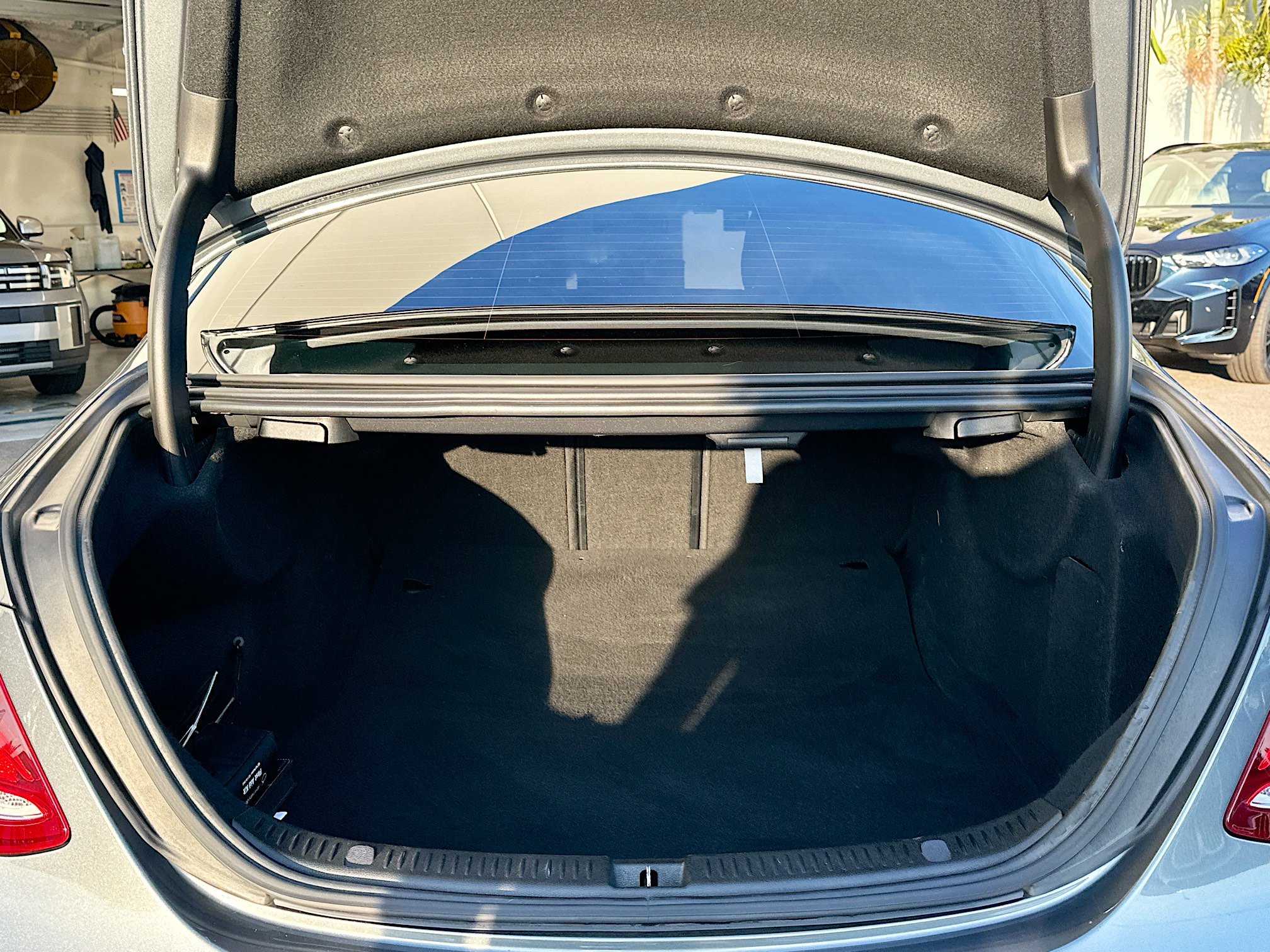 Used 2017 Mercedes-Benz E 300 image 28