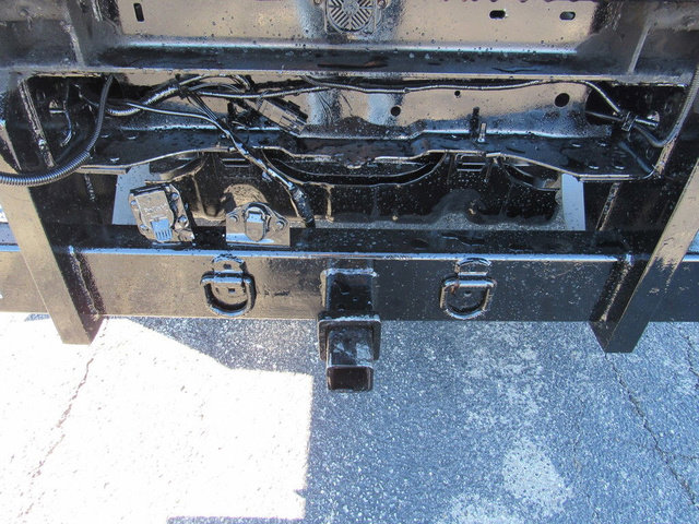 Used 2016 Ford F550 2WD Crew Cab Super Duty image 22