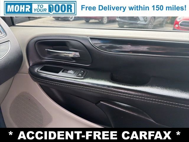 Used 2020 Dodge Grand Caravan SXT image 24