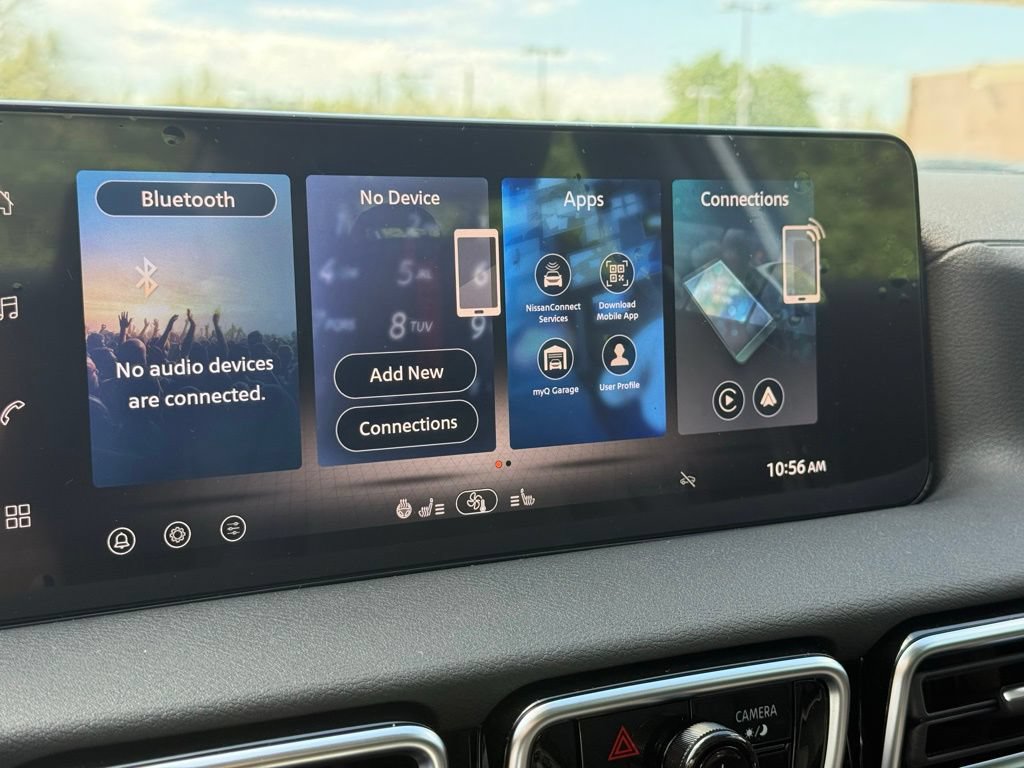 New 2026 Nissan Sentra SR w/ SR Premium Package FWD image 9