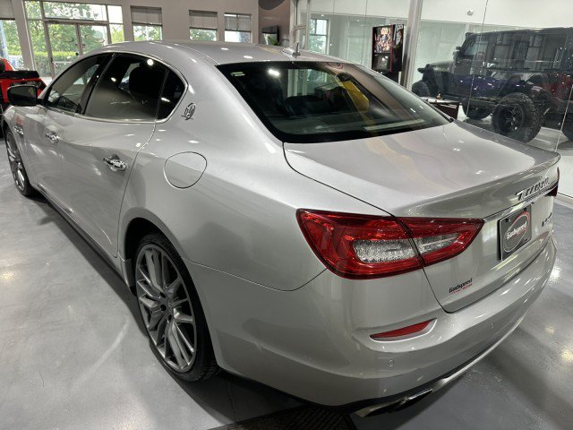 Used 2014 Maserati Quattroporte GTS RWD image 28