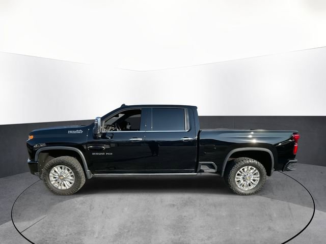 Used 2022 Chevrolet Silverado 2500 High Country w/ Safety Package II image 4