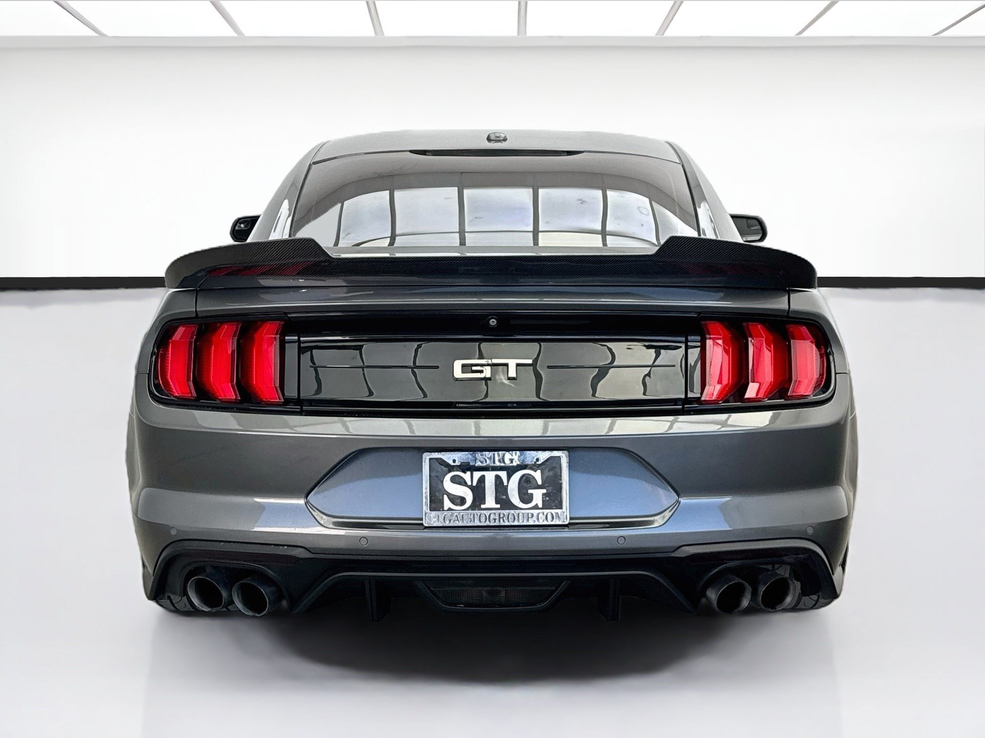 Used 2018 Ford Mustang GT w/ GT Performance Package RWD image 5
