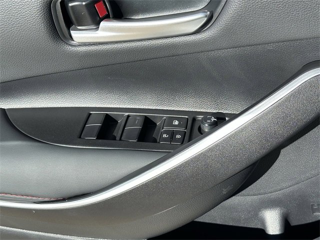 Certified 2025 Toyota Corolla SE image 24