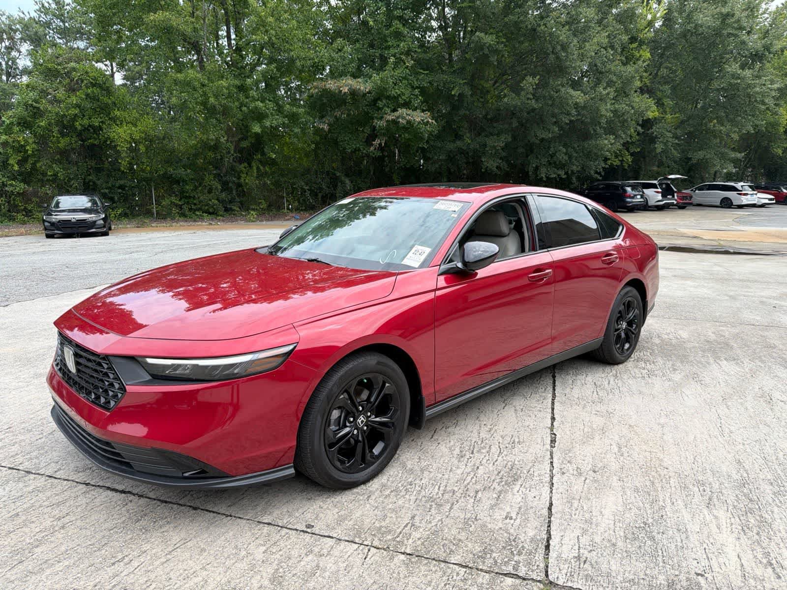 Used 2025 Honda Accord SE image 6