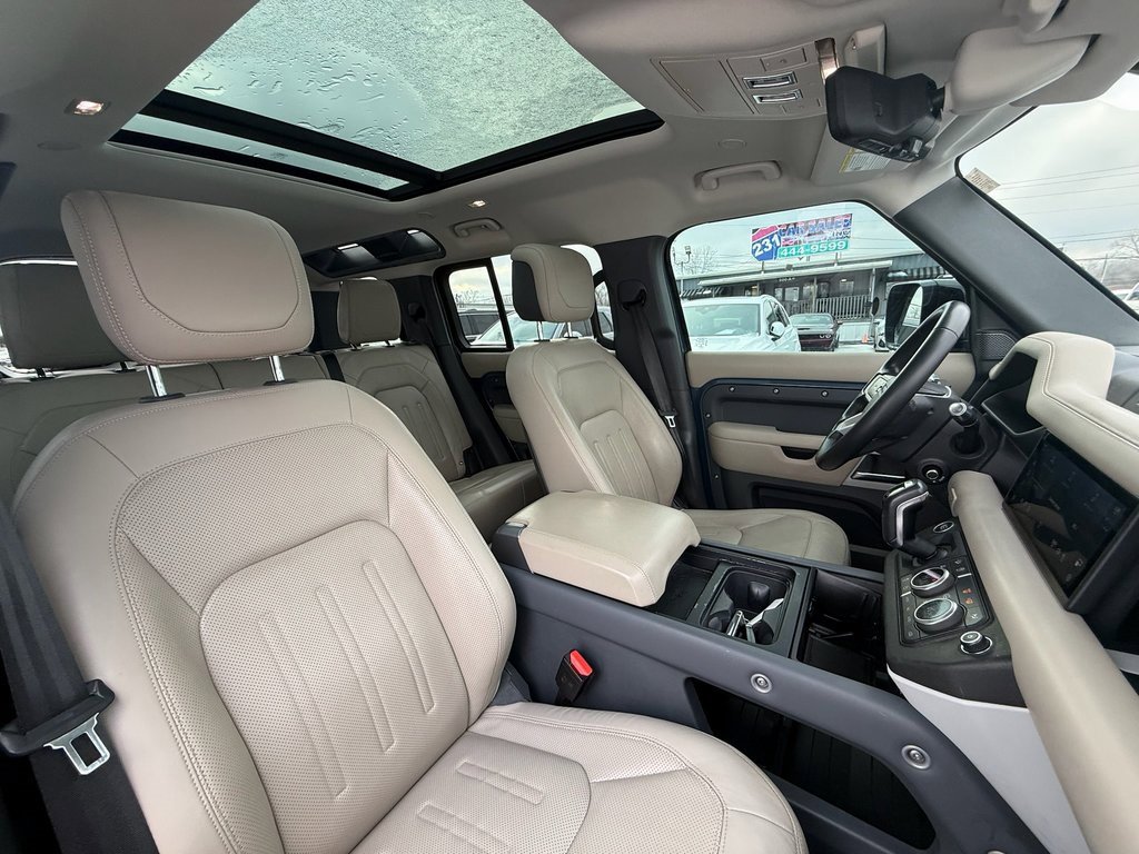 Used 2020 Land Rover Defender 110 HSE image 26