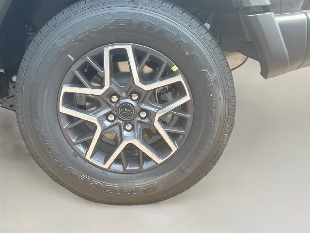 New 2026 Jeep Wrangler Unlimited Sahara AWD/4WD image 24